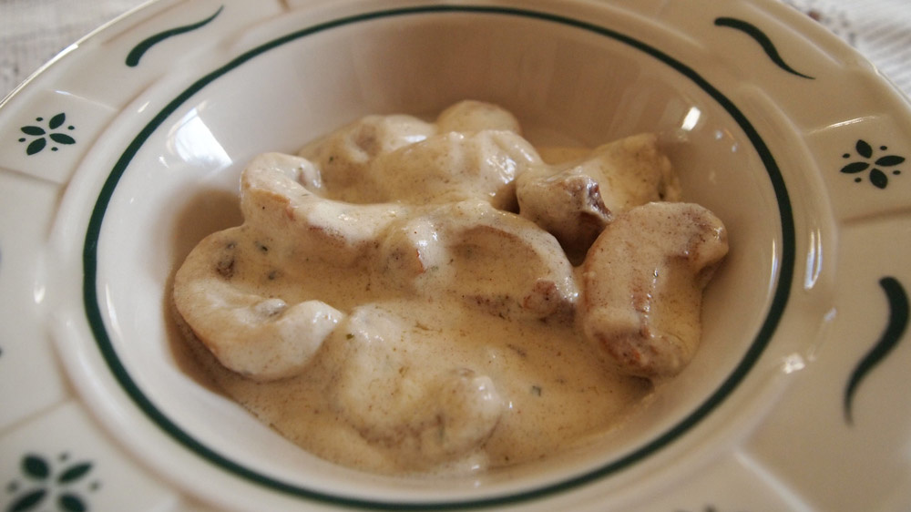 Quick Coquilles St. Jacques (Scallops in a Creamy MushroomParmesan